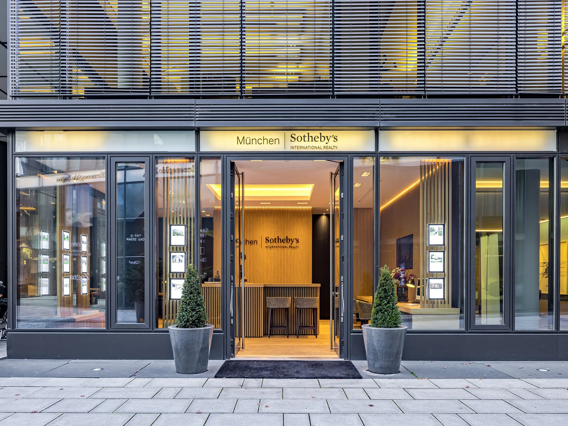 Sotheby's Boutique in München von Außen